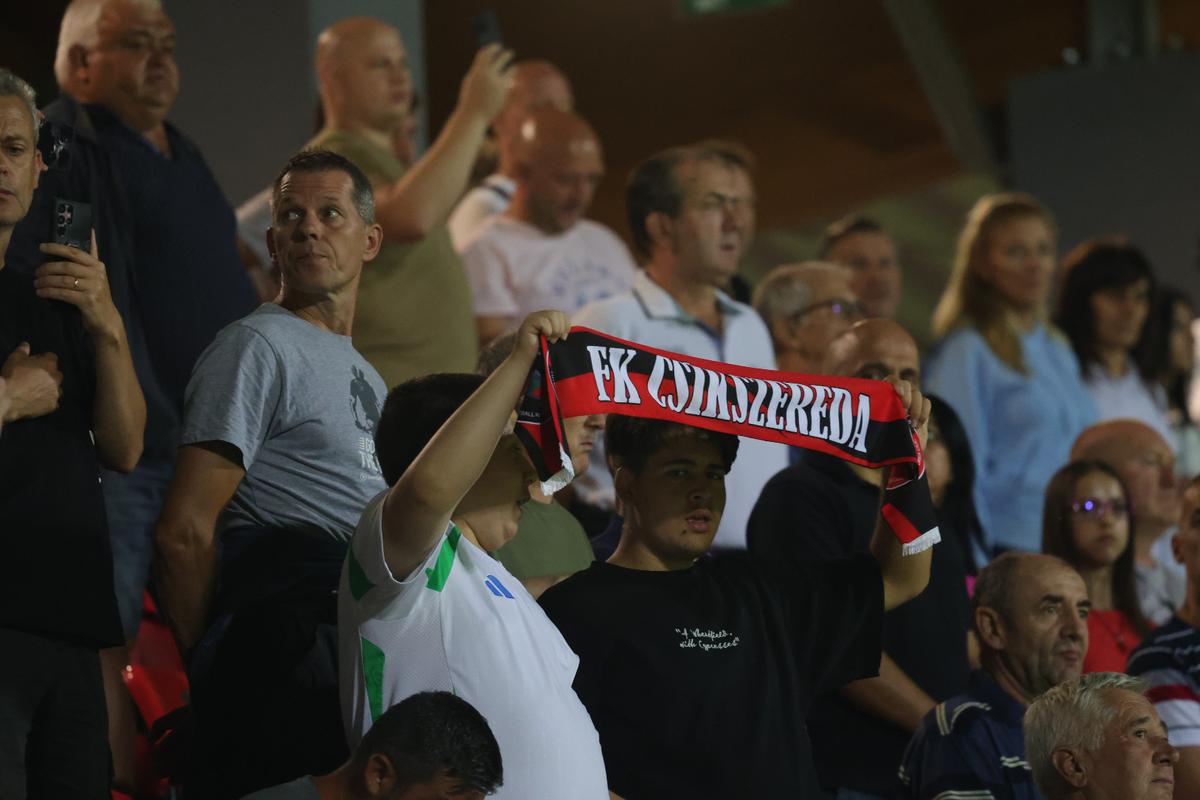 După scandalul imens cu suporterii lui Dinamo, la vizita rapidiștilor la Miercurea Ciuc lucrurile au stat radical altfel » Cu cine s-au „războit” giuleștenii