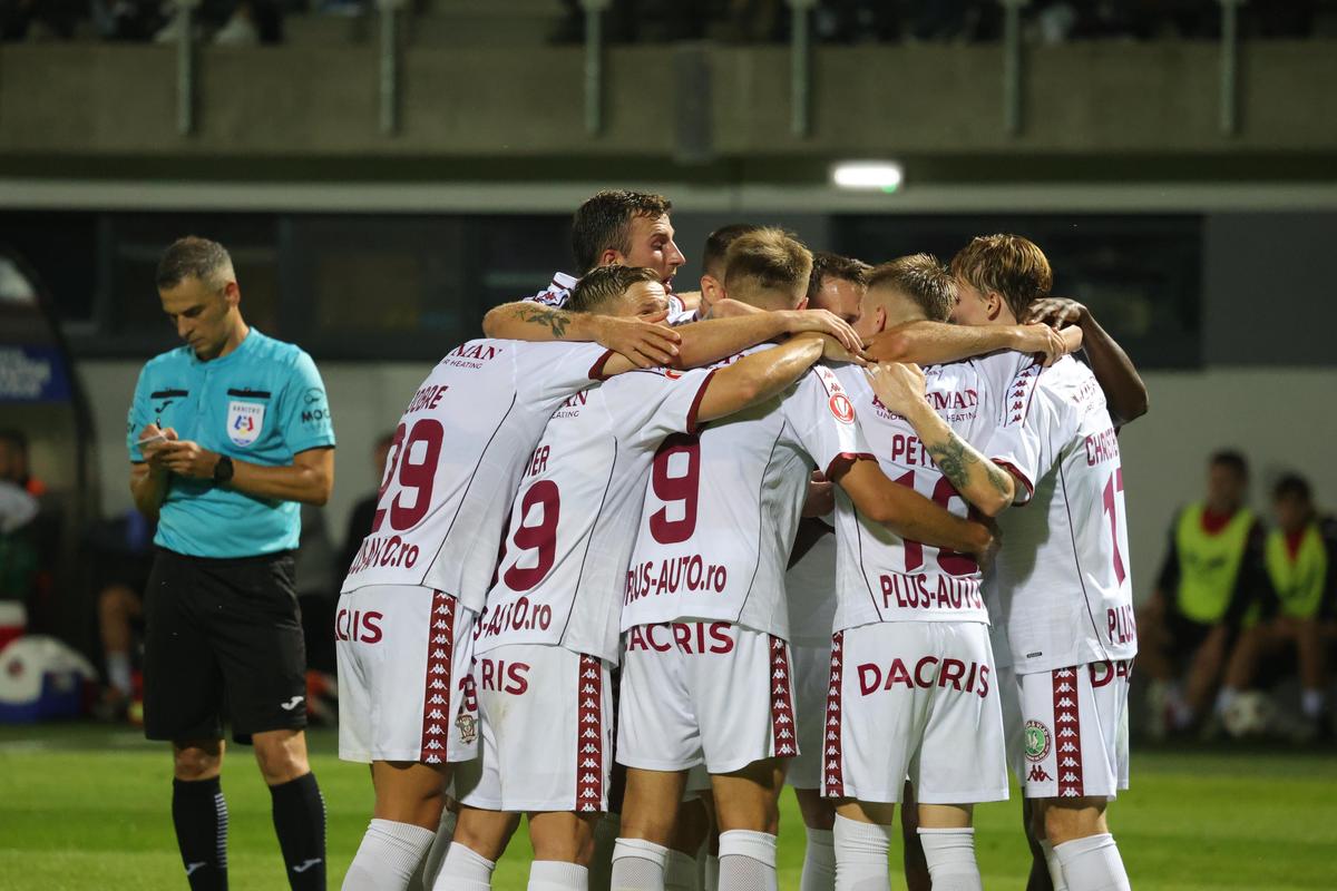 A debutat la Rapid și are ambiții mari: „Mai am până să fiu la 100%”