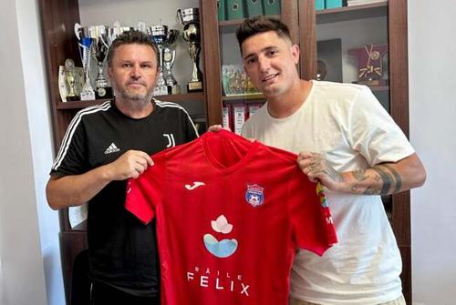 Steliano Filip a semnat cu Lotus Băile Felix. Foto: bihon.ro