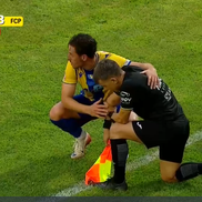 Accidentare horror a tușierului la Metaloglobus - Petrolul. FOTO: captură Prima Sport