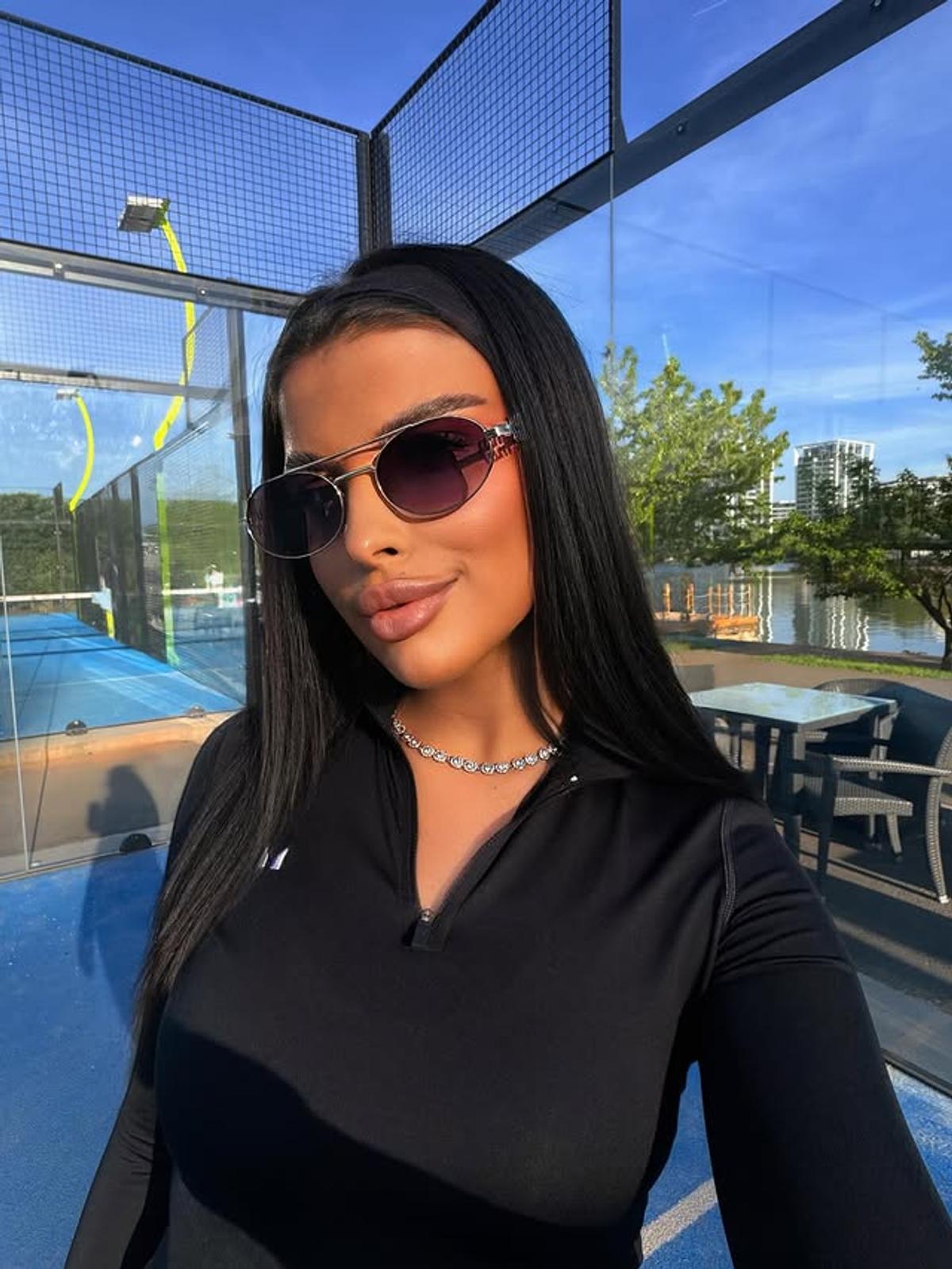 Rapid a anunțat transferul voleibalistei de 19 ani și a pornit furtuna pe pagina oficială: „Voi realizați că are o familie?”