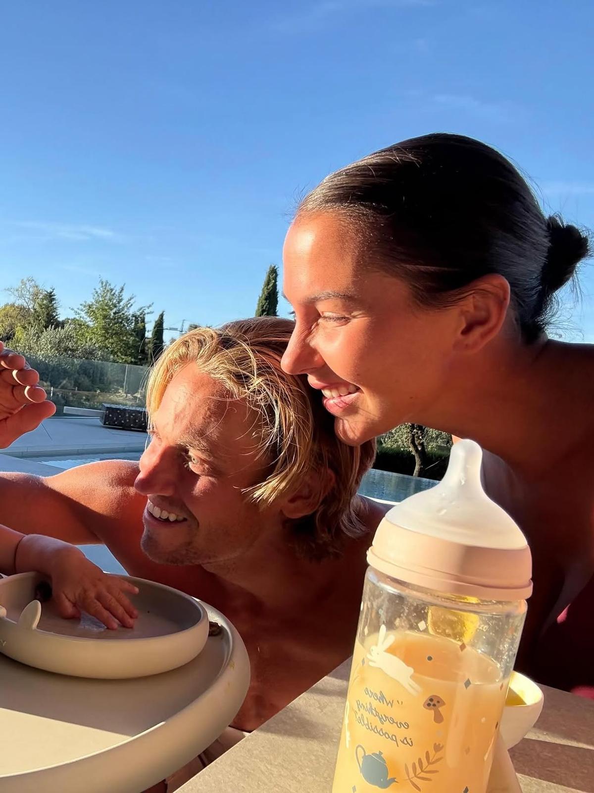 Ferran Torres și Marcos Llorente, surprinși împreună în ipostaze tandre la Ibiza