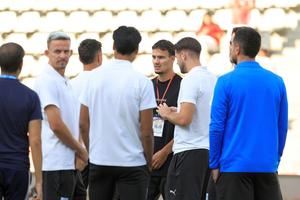 Dinamo - Universitatea Craiova, înfruntarea marilor orgolii » Echipele de start + Imagini și informații de la stadion