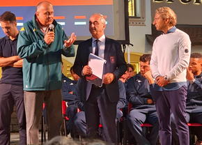 Dan Șucu s-a dus în cantonamentul echipei lui De Rossi » Discursul ținut de patron în fața suporterilor lui Genoa