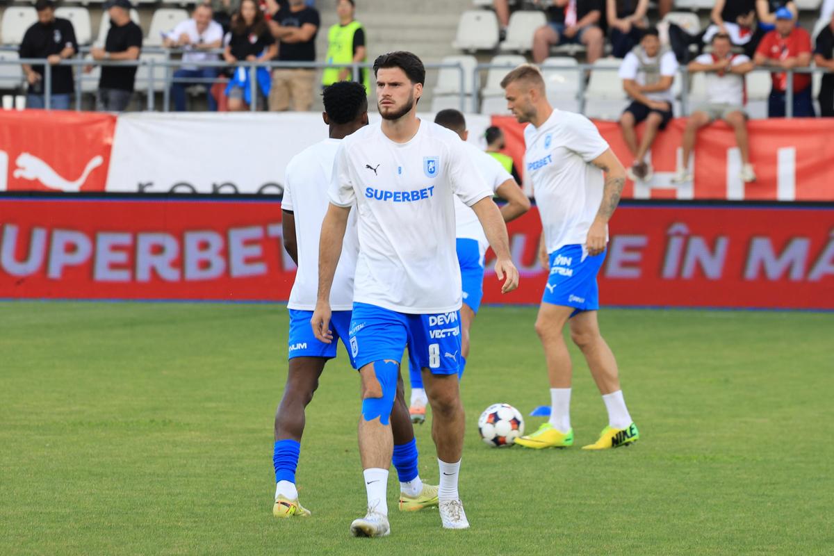Imagini de Ionuț Iordache înainte de Dinamo - Universitatea Craiova