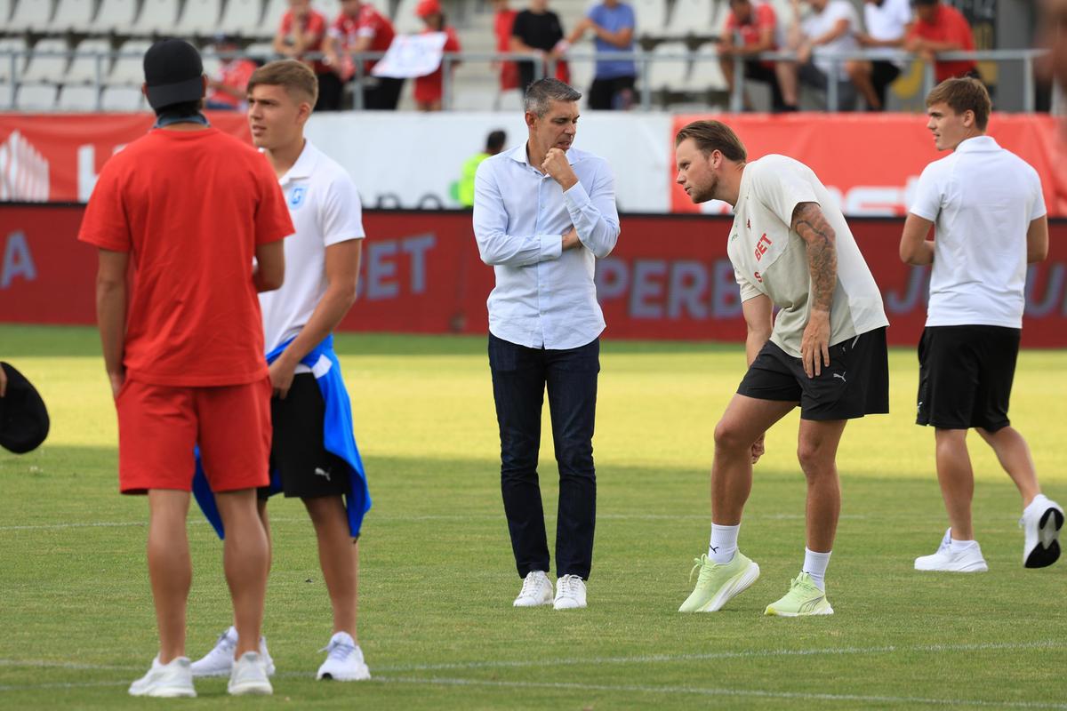 Imagini de Ionuț Iordache înainte de Dinamo - Universitatea Craiova