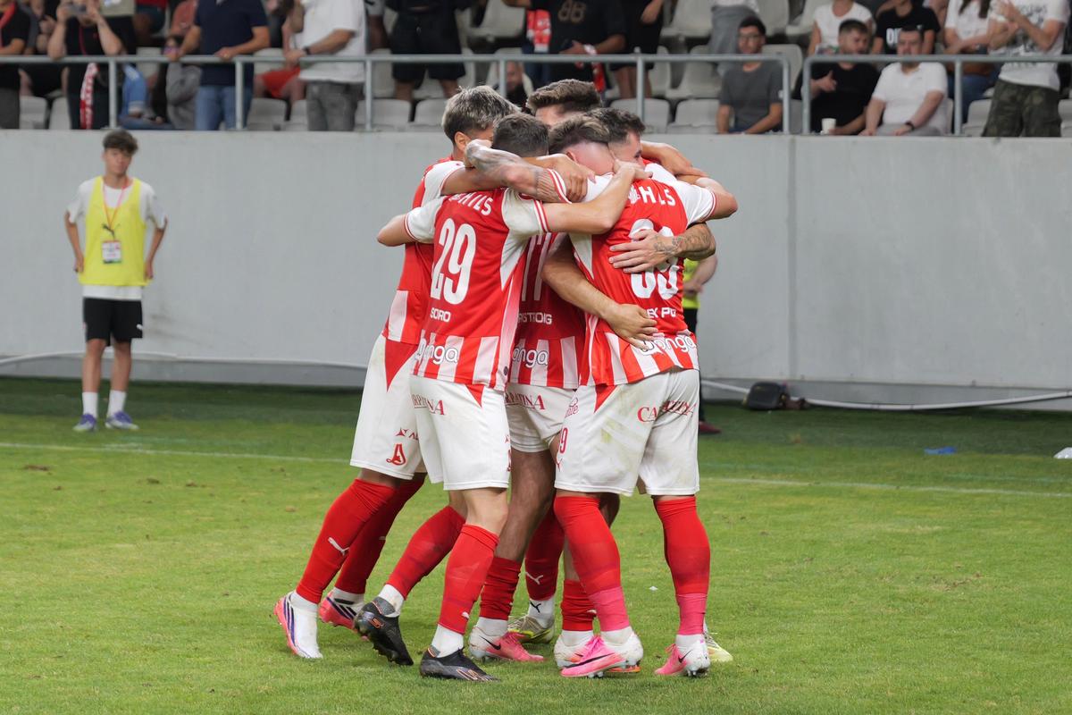 Dinamo - Universitatea Craiova 5-1 » Noaptea „câinilor”! Dinamo a îngenuncheat campioana, Craiova KO!