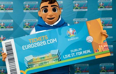 EURO 2020 // Ultima șansă pentru suporteri: cum îți mai poți cumpăra bilete la EURO 2020