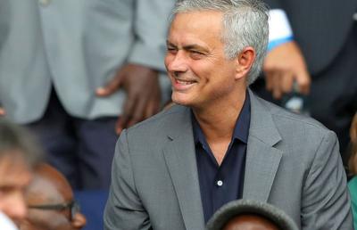 De ce a refuzat Jose Mourinho toate ofertele pe care le-a avut în vară » Portughezul vânează postul lui Zidane la Real Madrid