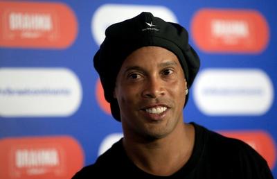 Eliberat, în sfârșit! Ronaldinho scapă după cinci luni din arestul domiciliar
