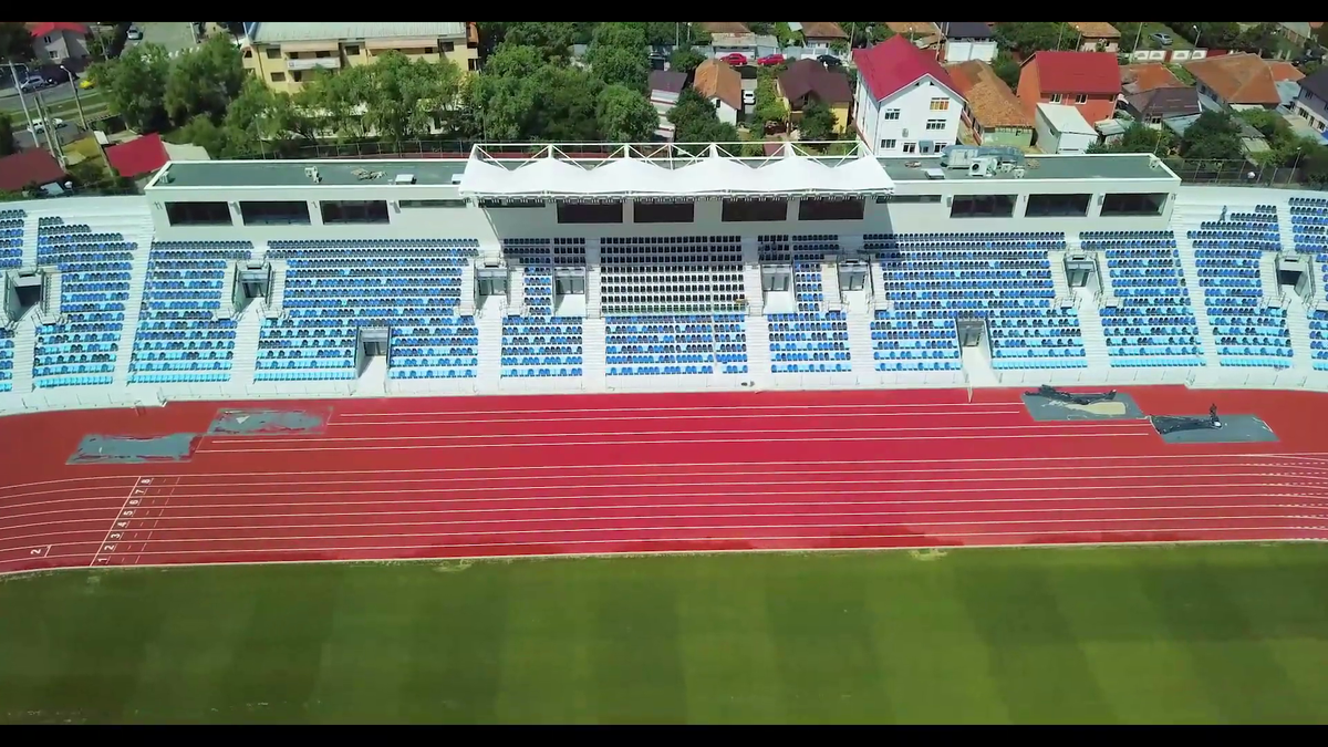 VIDEO & FOTO Încă un stadion modern inaugurat la Craiova: e unic în România