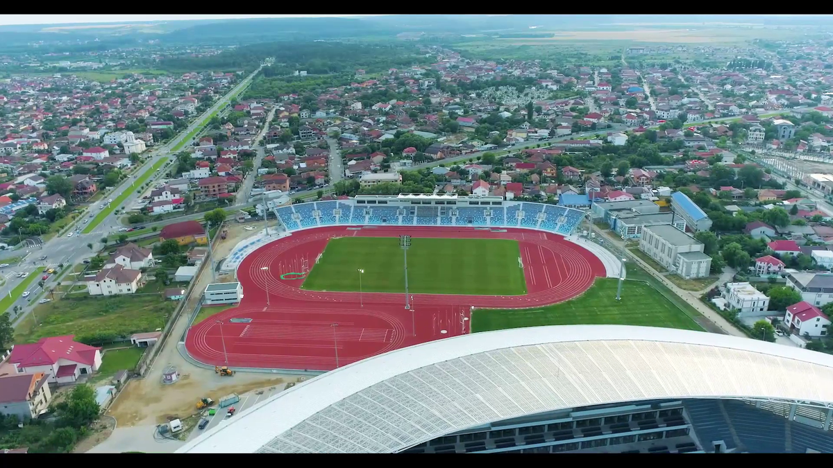 VIDEO & FOTO Încă un stadion modern inaugurat la Craiova: e unic în România