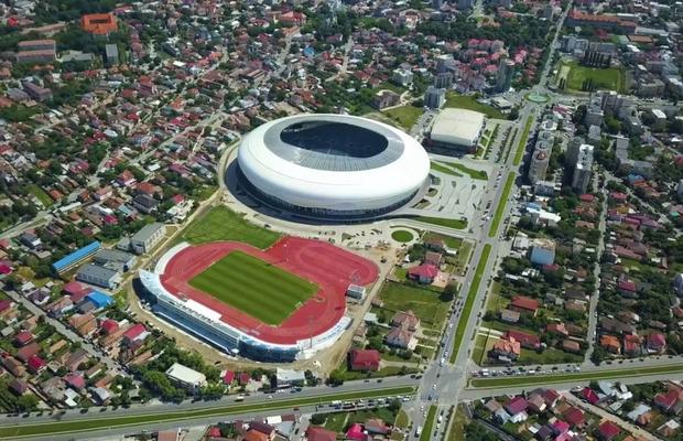 VIDEO & FOTO Încă un stadion modern inaugurat la Craiova: e unic în România