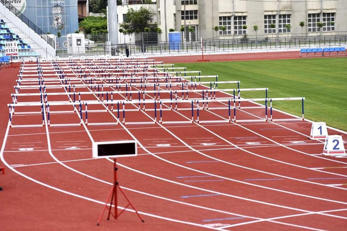 VIDEO & FOTO Încă un stadion modern inaugurat la Craiova: e unic în România