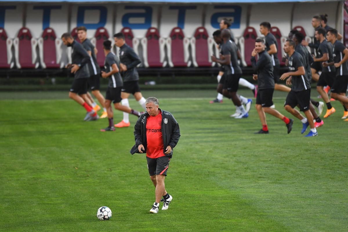 Dan Petrescu anunță că are bagajul la ușă: „Pot pleca după meciul cu croații”