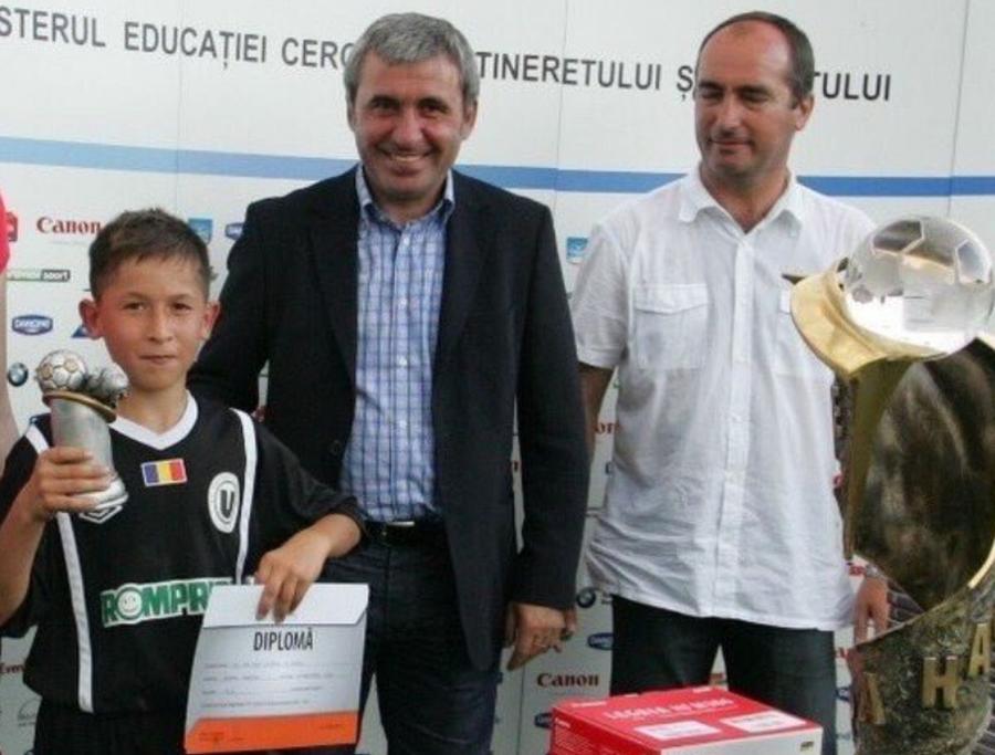 „De ce plătești 5,7 milioane pe cineva cu o cotă de 2,8?” » Fanii lui Galatasaray, nedumeriți după transferul lui Moruțan