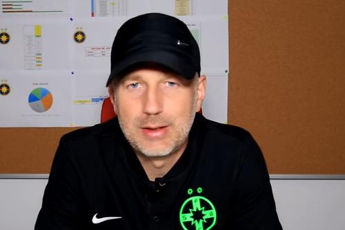 Edi Iordănescu, noul antrenor al lui FCSB, le-a mulțumit fanilor pentru susținerea din meciul cu Sepsi, 1-1. A fost prima partidă pentru Iordănescu Jr. ca „principal” al roș-albaștrilor.