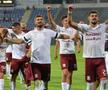 Mihai Iosif (46 de ani), antrenorul Rapidului, mai așteaptă jucători până la închiderea ferestrei de mercato.
