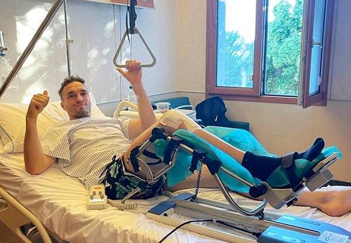 Gabriel Debeljuh a fost operat astăzi // foto: Facebook @ Fotbal Club CFR 1907 CLUJ-NAPOCA