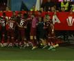 Dan Petrescu, furios și după calificarea în grupe: „Un idiot m-a deranjat tot meciul. Cred că e pus de cineva”