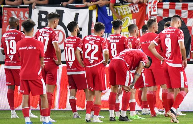 „Inconstant și destul de precipitat” » Vedeta lui Dinamo, atenționată de o legendă a clubului