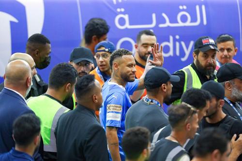 Neymar e accidentat și nu a apucat încă să debuteze în Arabia Saudită // Foto: Imago