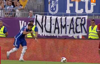 „Nu am aer” » Mesajul-simbol împotriva indiferenței din spitale, adus pe stadion la FCU Craiova - Rapid