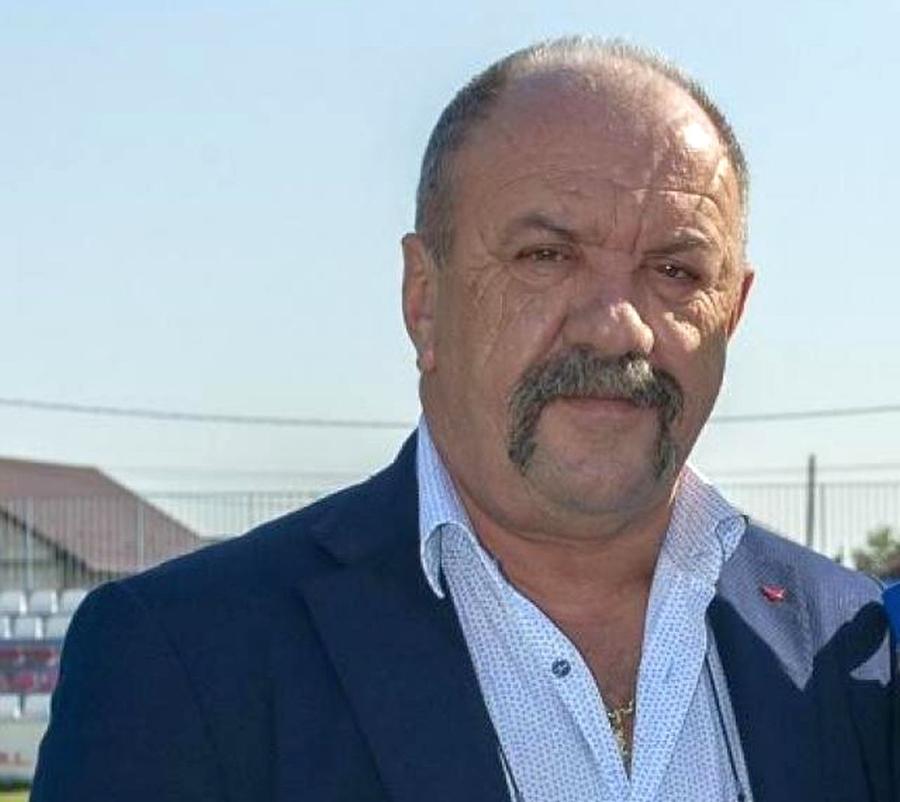 Incredibil! Un antrenor din România a demisionat din cauza pariurilor: „99 la sută dintre fotbaliști pariază! E plină comuna cu case de pariuri!”