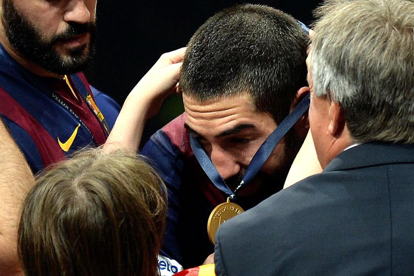 Karabatic, cu medalia Ligii Campionilor din 2015. Juca la Barcelona în acel moment, cu Xavi Pascual antrenor
