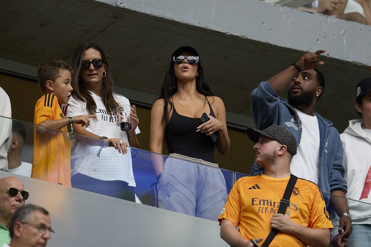 Kim Kardashian, prezentă pe „Santiago Bernabeu” la Real Madrid - Valladolid