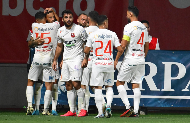 Hermannstadt - FCSB 2-0 » Ronaldo le-a dat decisiva! Roș-albaștrii au jucat lamentabil la Sibiu și au ajuns penultimii