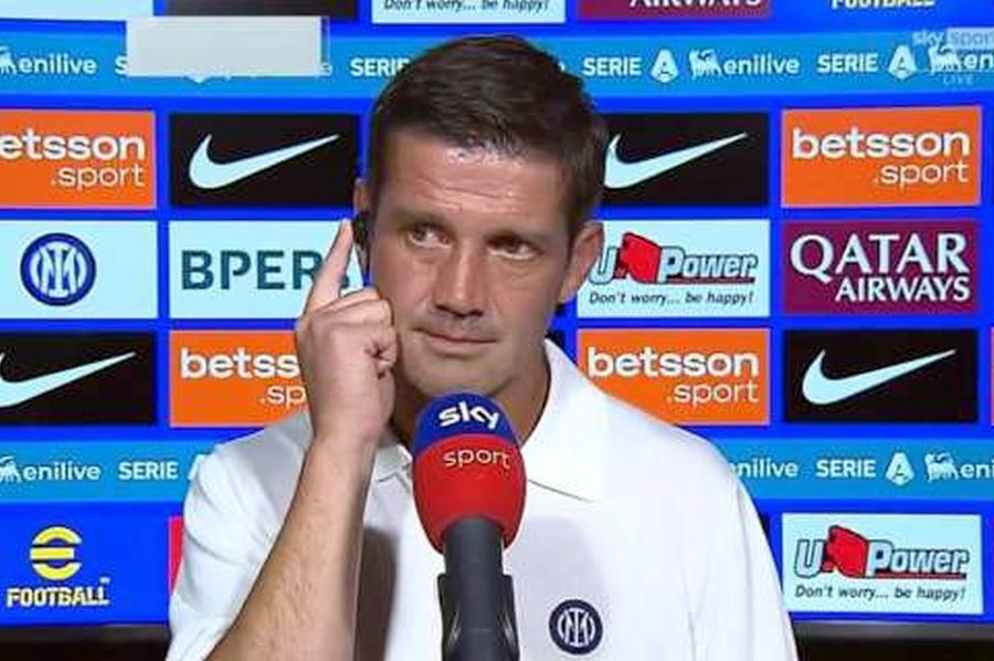 Cristi Chivu l-a cerut imperios pe Ademola Lookman pentru a schimba sistemul la Inter / Foto: fcinternews.it Curtat toată vara de Cristi Chivu, Lookman poate juca la adversara lui FCSB! » Pachet de 24 de milioane de euro