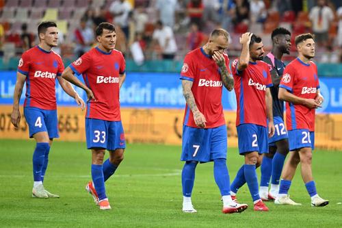 Statisticienii le dau celor de la FCSB doar 14% șanse să cucerească titlul
