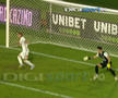 Faza controversată în Hermannstadt - Farul: penalty refuzat în minutul 90 » Ianis Zicu s-a umplut de nervi