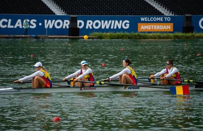 Bărcile României de 4 rame și 4 vâsle, feminin și masculin, și dublu vâsle masculin, calificate în semifinale la Campionatele Mondiale de canotaj de la Amsterdam