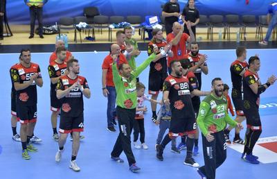 Dinamo - GOG Gudme 35-28 » VIDEO+FOTO Roș-albii înving în derby-ul cu GOG Gudme și sunt lideri în grupa din Liga Campionilor