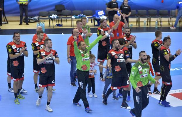 Dinamo - GOG Gudme 35-28 » VIDEO+FOTO Roș-albii înving în derby-ul cu GOG Gudme și sunt lideri în grupa din Liga Campionilor