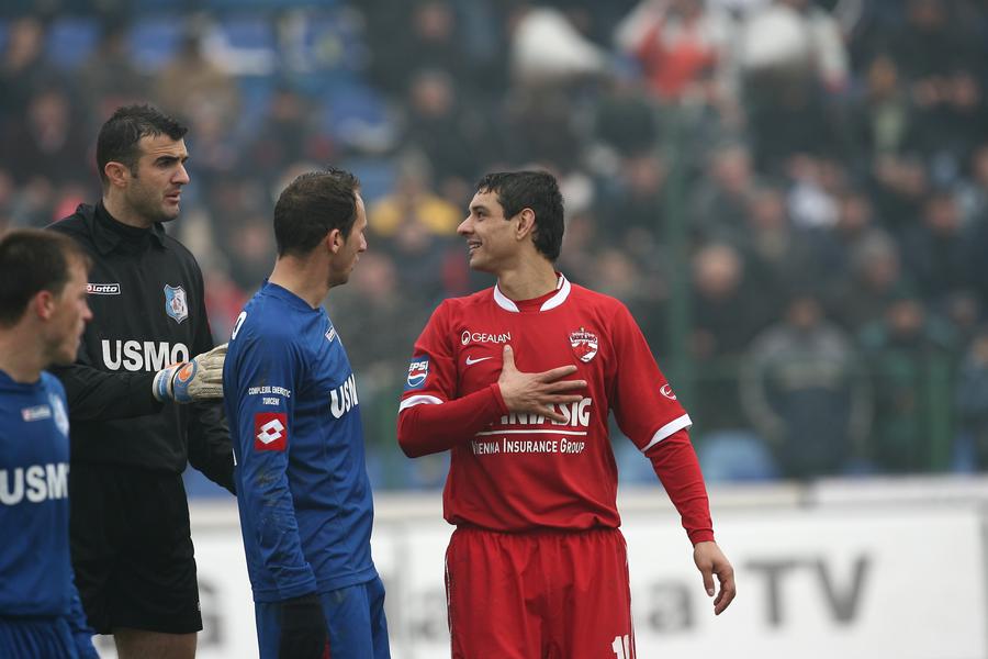 EXCLUSIV VIDEO Fost portar la U Craiova și Dinamo, mărturie terifiantă din război: “Am luptat în prima linie. Am văzut copii morți!” + a jucat într-un meci oprit de lunetiștii sârbi