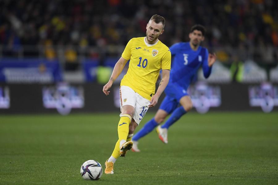 Alexandru Maxim / Foto: Imago Edi, abia acum încep bătăile de cap! 25 de fotbaliști ocoliți de Iordănescu așteaptă convocarea la Euro 2024. Care e propunerea ta pentru turneul din Germania?
