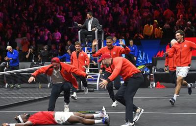 Restul Lumii la putere! Europa, învinsă pentru prima oară în Laver Cup » Novak Djokovic a pierdut un meci capital