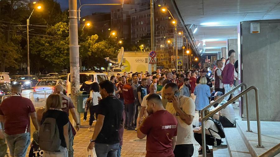 Rapid vine la un punct de CFR, după ce clujenii s-au prăbușit în repriza a doua! Clasamentul ACUM