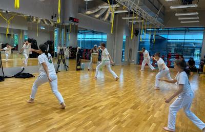 Când artele marțiale, dansul și muzica ajung patrimoniu UNESCO, se numește CAPOEIRA