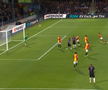 Golul marcat de David Miculescu în Go Ahead Eagles - FCSB