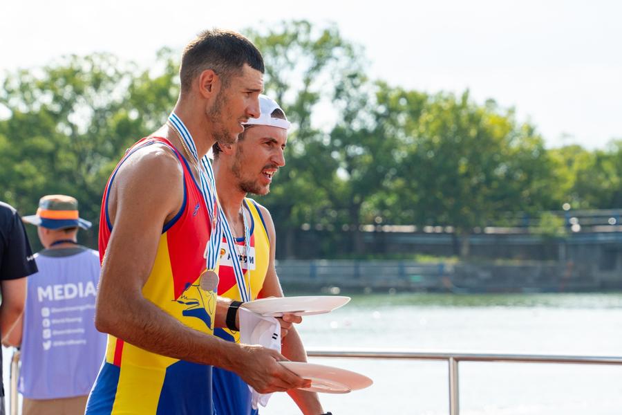Florin Arteni, Florin Lehaci - argint dublu rame la CM 2025 Foto: FR Canotaj/Balint Czucz Medicul lotului național de canotaj, explicații despre pregătirea pentru condițiile meteo dure de la Mondialele din China + situația extremă a unui dublu medaliat: „Vorbim de o tensiune de 9 cu 4”
