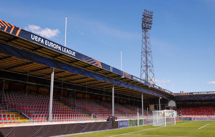 „De Adelaarshorst”, în haine de Europa League // foto: X FCSB, pe aripile vulturilor! Târnovanu și Miculescu i-au asigurat victoria cu Go Ahead Eagles, la debutul în grupa din Europa League!
