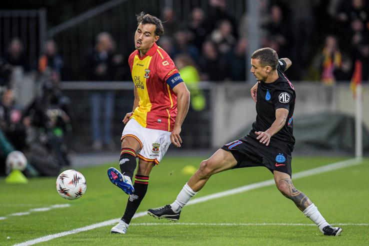 Juri Cisotti, în Go Ahead Eagles - FCSB, în Europa League/ foto Imago Images