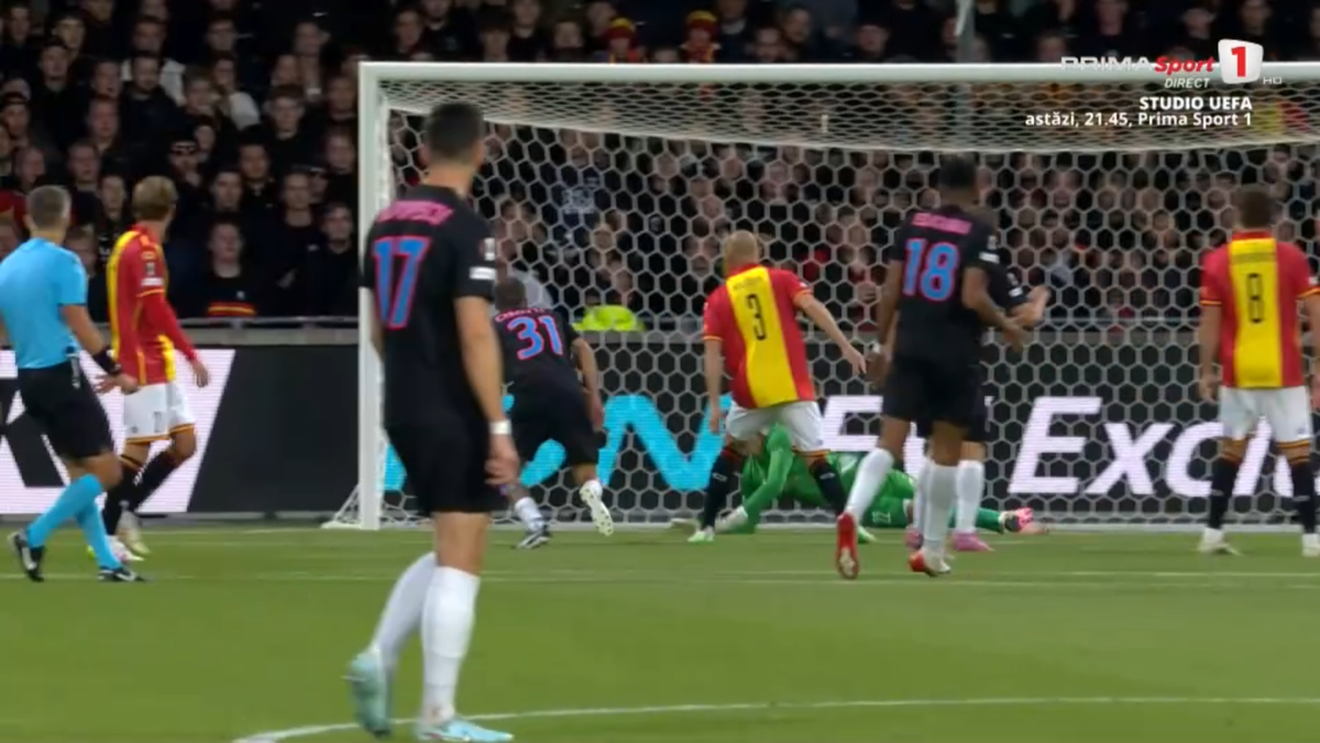 Golul marcat de David Miculescu în Go Ahead Eagles - FCSB