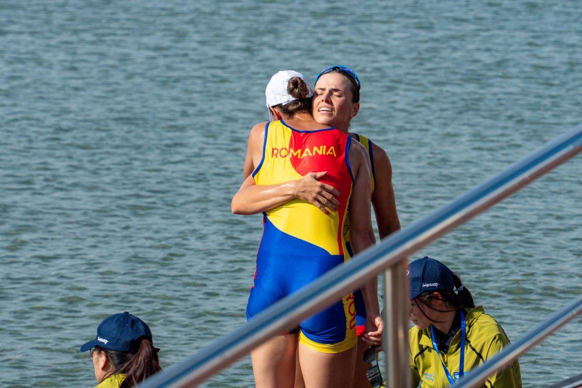 Magdalena Rusu, Simona Radiș - aur la CM 2025