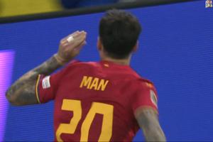 Dennis Man l-a umilit pe Lindelof, apoi a făcut un gest total neașteptat în fața suporterilor români