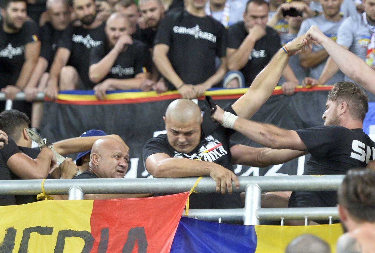 Scandalul de la Budapesta din 2015, când dinamoviștii și steliștii și-au împărțit pumni pe stadion